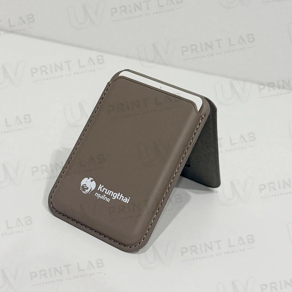 ตัวอย่างงงานพิมพ์ UV Magsafe Wallet